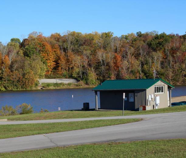 istock Cabin at Cowan Lake 1191067576