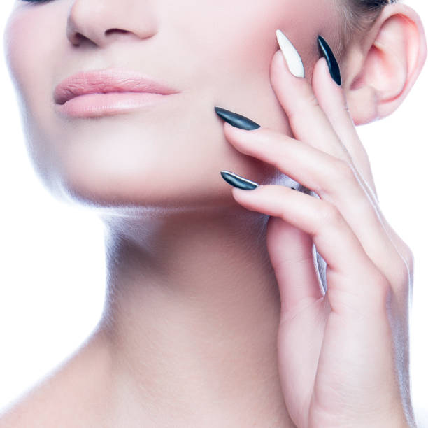 istock Lips, woman face, perfect skin 1191087153