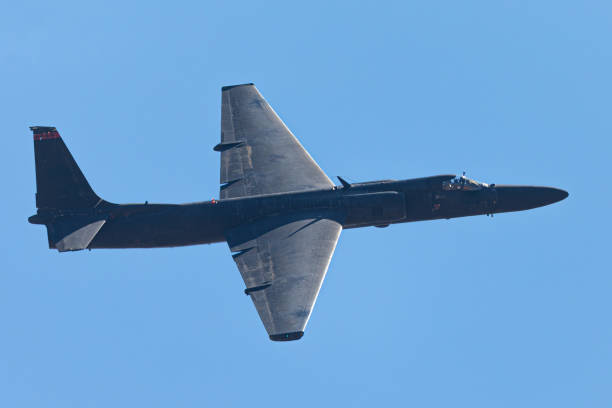 美しい光の中でu-2ドラゴンレディ - military reconnaissance airplane ストックフォトと画像