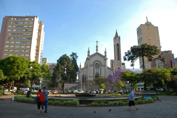 cathedral of caxias do sul seen from danta alighieri square - alighieri imagens e fotografias de stock