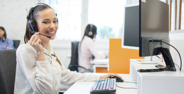 istock Female customer service agent in a startup office 1191195148