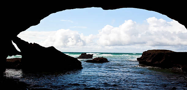 istock Cave in the ocean 119119959