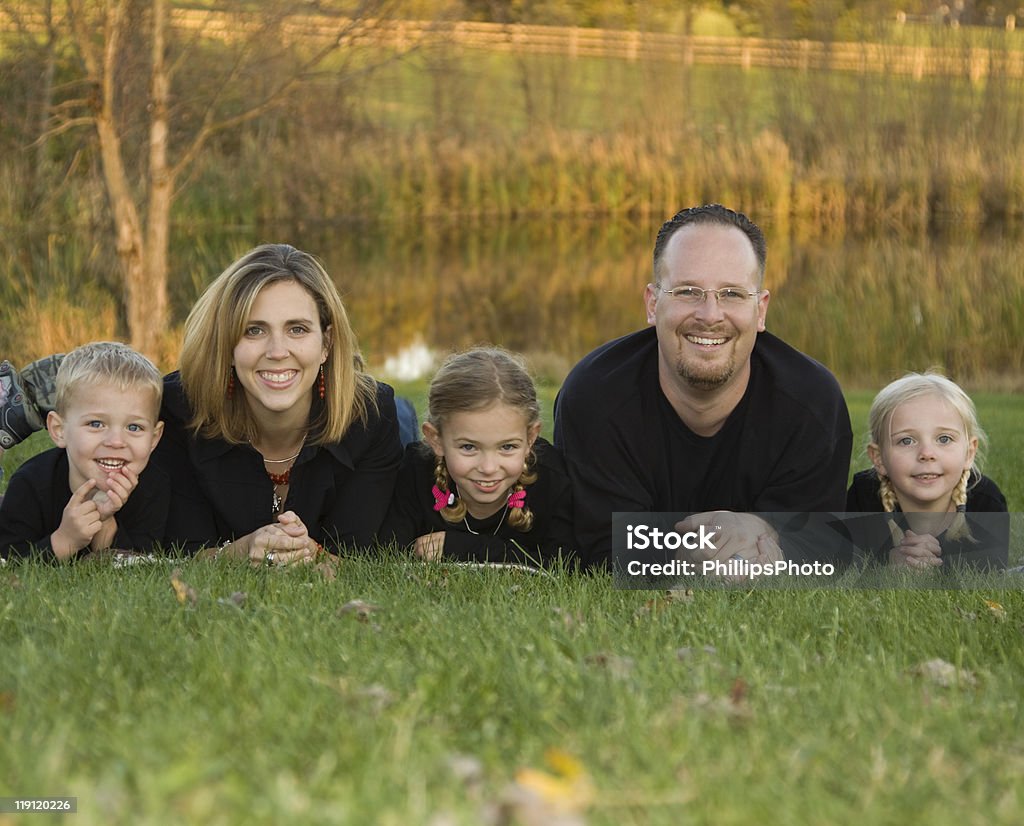 가족 시간 - 로열티 프리 2세대 가족 스톡 사진