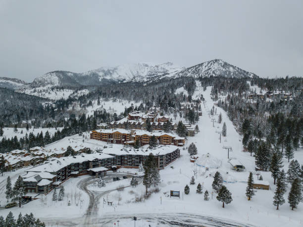 istock Mammoth Mountain -  first snow fall of the season 1191205333