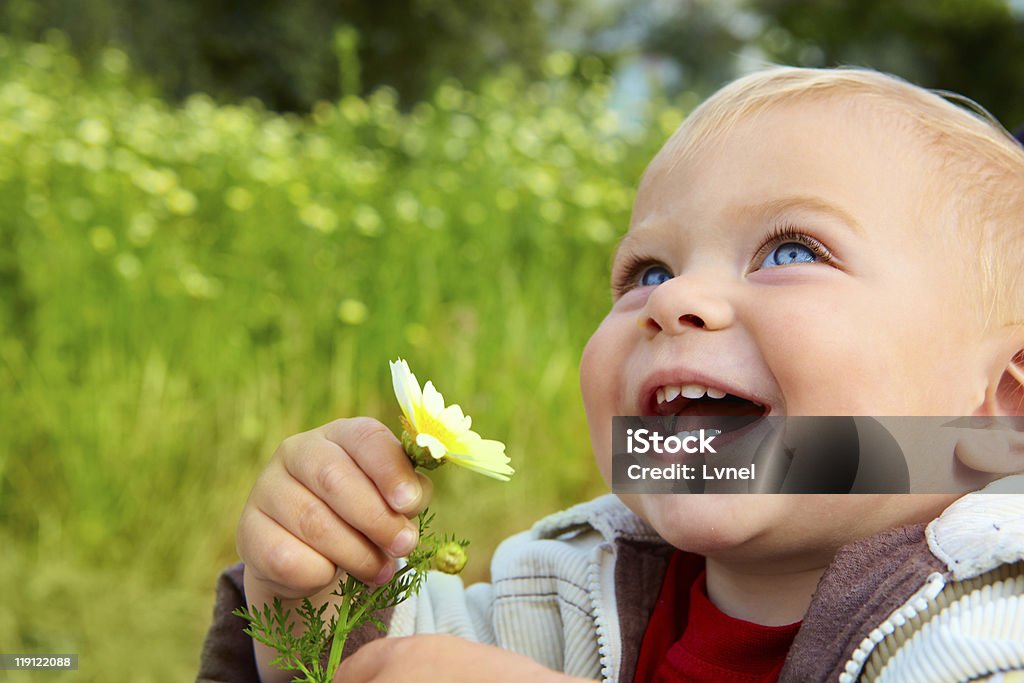 작은가 아기 남자아이 - 로열티 프리 건강한 생활방식 스톡 사진