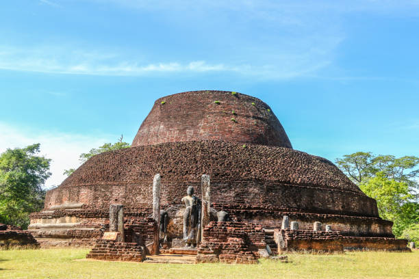 istock Pabalu Vehera  (Temple of Marbles) Polonnaruwa 1191243089