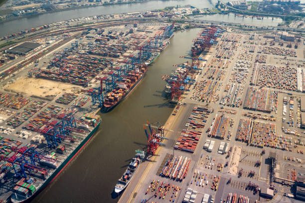 istock Port from the air 1191267841