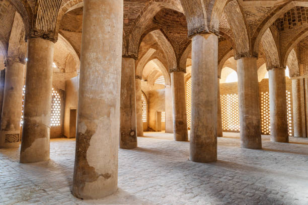 istock Awesome ancient columns inside the Jameh Mosque of Isfahan, Iran 1191364951