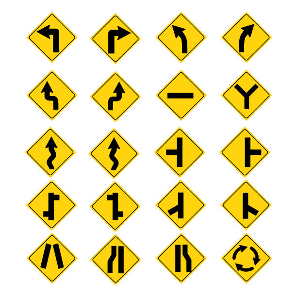 ilustraciones, imágenes clip art, dibujos animados e iconos de stock de conjunto de señal de carretera sobre fondo blanco. - skidding bend danger curve