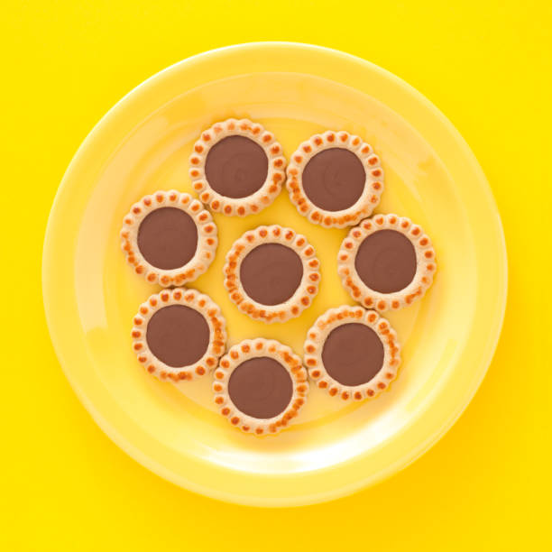 шоколадное печенье - marmalade baked biscuit brown стоковые фото и изображения