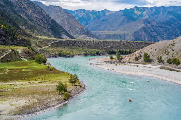 istock Katun River in the Altai Mountains 1191424659