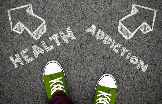 istock Choose health or addiction, two different ways 1191429450