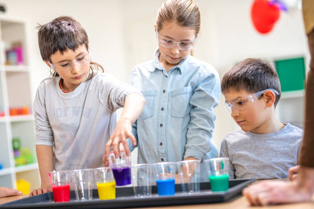 istock Students doing traveling water experiment in laboratory 1191433335