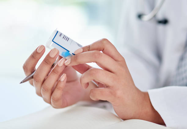 istock Medication accustomed to the needs of her patient's 1191463222
