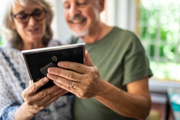 istock Sharing memories of happiness together 1191468739