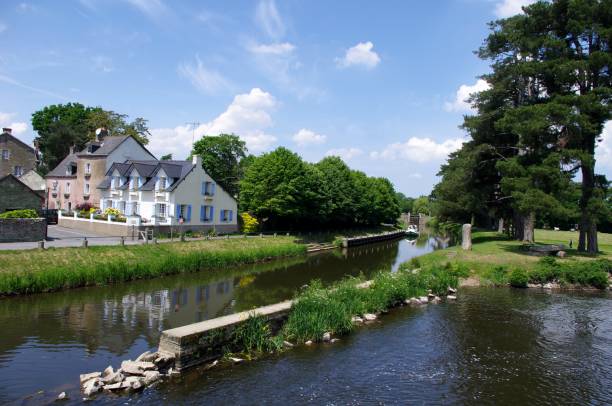 istock The Oust in Malestroit 1191475109