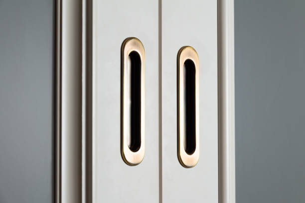 interior sliding white doors with frosted opaque glass and copper handles - door symmetry wood hotel imagens e fotografias de stock