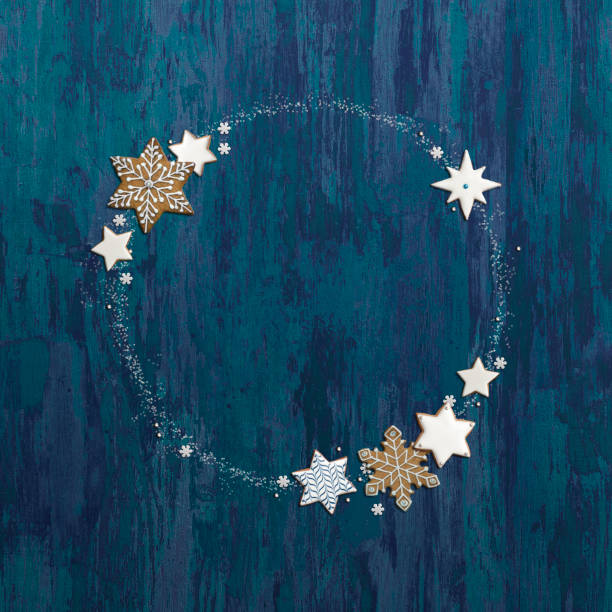 istock Christmas wreath made of gingerbread cookies with space for text 1191492072
