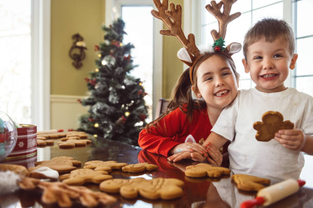 istock Kids making christmas cookies 1191495391