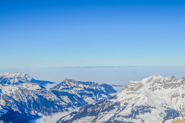 mount or mt titlis in swiss switzerland near engelberg - canton obwalden imagens e fotografias de stock