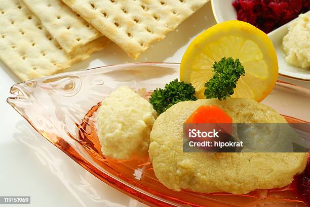 Foto de Gefilte Peixe e mais fotos de stock de Peixe Gefilte - Peixe Gefilte, Beterraba, Cenoura