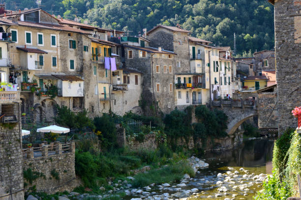 istock Water rinse in Liguria 1191539207