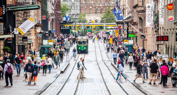 helsinki, finland - busy city centre - crowd store europe city street imagens e fotografias de stock