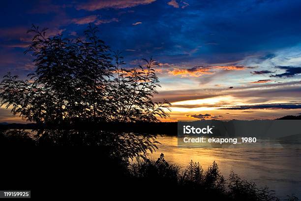 Zachód Słońca - zdjęcia stockowe i więcej obrazów Alpenglow - Alpenglow, Bez ludzi, Chmura