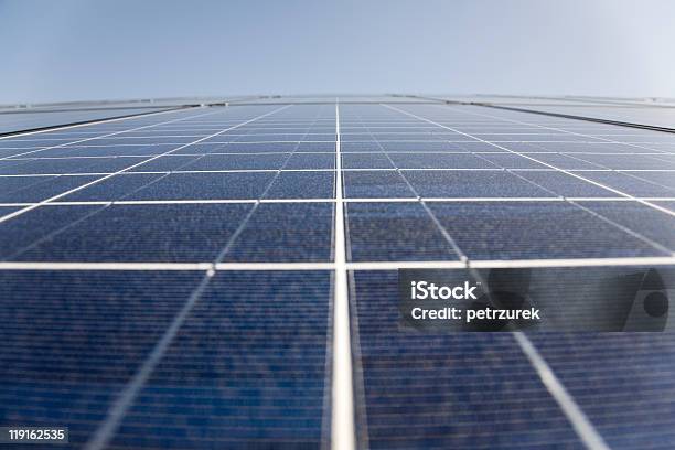 Foto de Usina De Energia Solar e mais fotos de stock de Painel Solar - Painel Solar, Aço, Campo