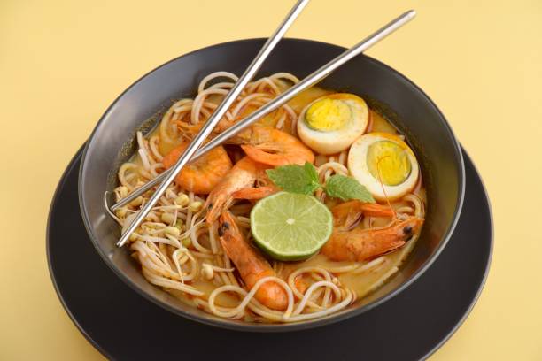 istock Laksa noodle soup with prawn, egg and bean sprouts 1191693356