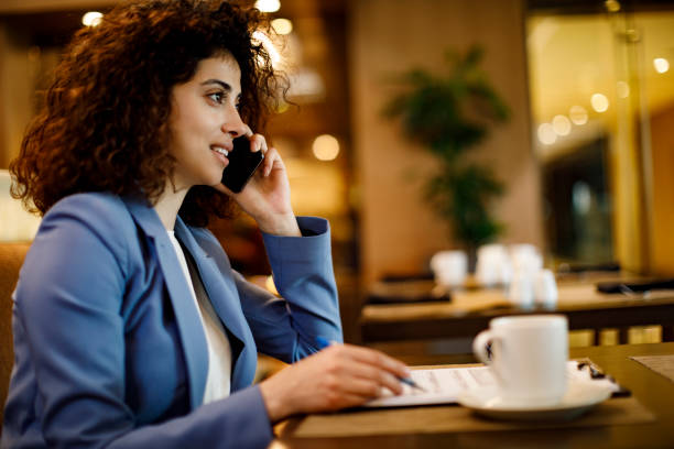 istock Businesswoman working at a cafe 1191722473