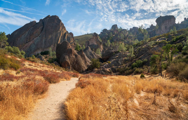 Trail Through Pinnacles National Park Pinnacles National Park in California fault geology stock pictures, royalty-free photos & images