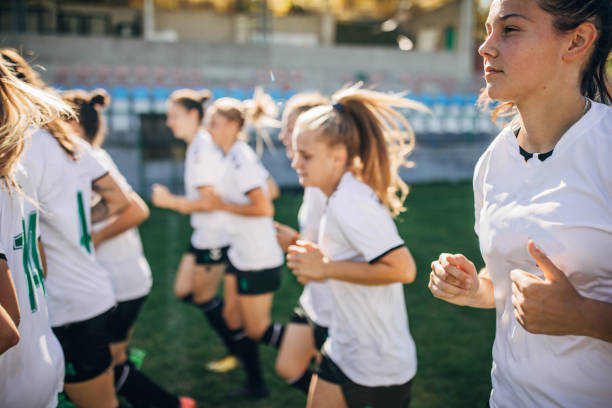 istock Ladies soccer team warming up 1191844122