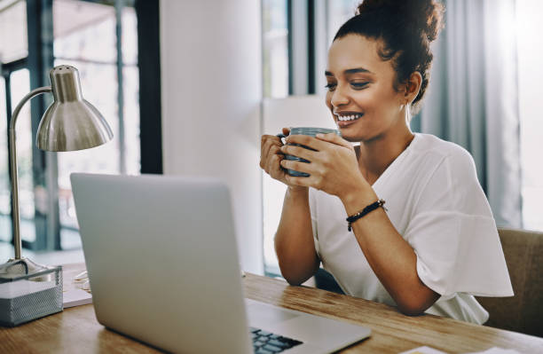 istock Coffee tastes even better when you've completed your work 1191849981