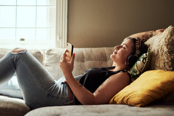 istock Winding down with some relaxing tunes 1191856388