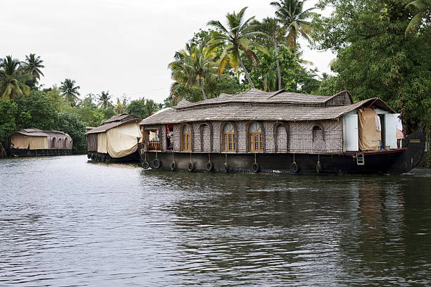 istock house boats 119187588