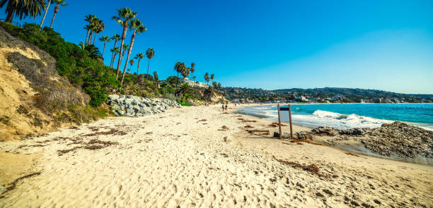 istock Sandy shore in Laguna Beach 1191901584