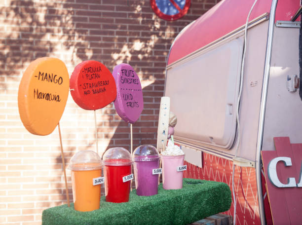 istock Creperie food truck 1191908847
