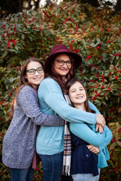 istock Mom and daughters 1191941460