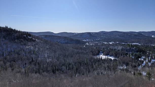 istock Winter panorama of the Laurentians (Photo10) 1191974739