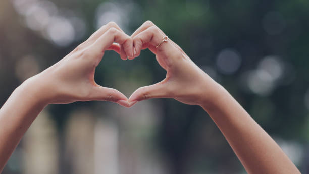 istock This is how much love I have for business 1192057320