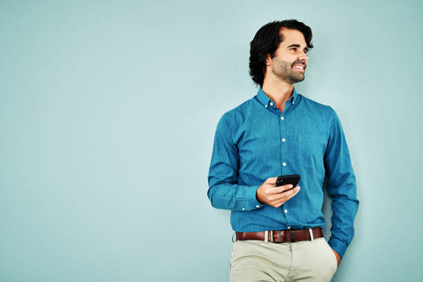 istock A wireless device is the lifeblood of internet based business 1192066015