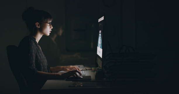 istock She'll get it all done by the end of the night 1192070147