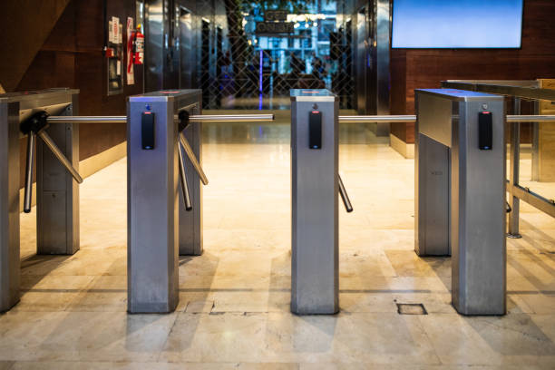 istock Entrance to a shopping mall 1192108171