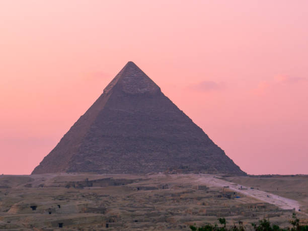 pirámide de khafre, el cairo, egipto - cairo egypt africa night fotografías e imágenes de stock