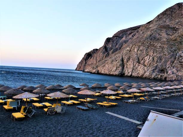 istock Kamari Beach, Santorini, Greece 1192165562