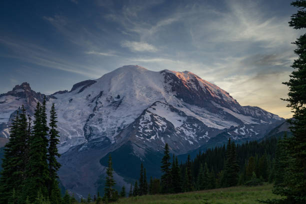 istock Mount Rainier In Late Afternoon From the North Side 1192183803