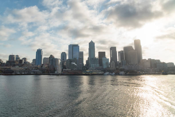 istock Seattle Waterfront in the Morning Lights 1192187230