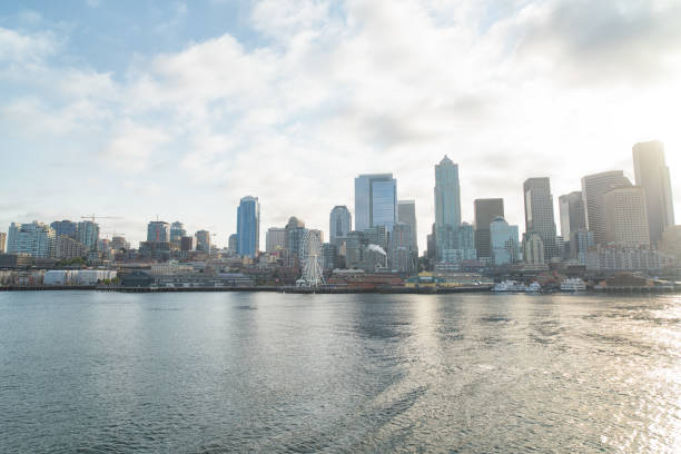 istock Seattle Waterfront in the Morning Lights 1192187239
