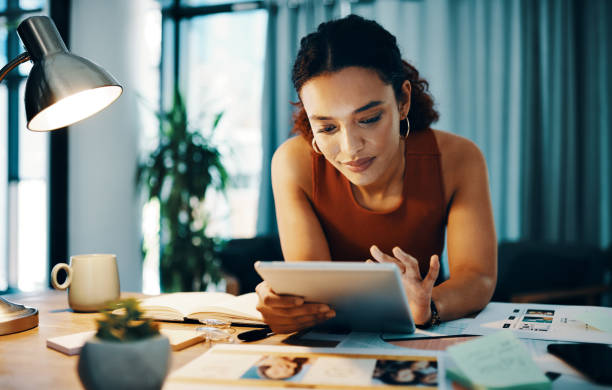 istock Advertise your business the smart way 1192230093